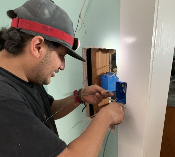 electrician troubleshooting